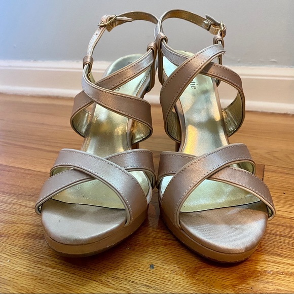 Kelly & Katie Satin Strappy Heels 8.5 - Picture 6 of 8